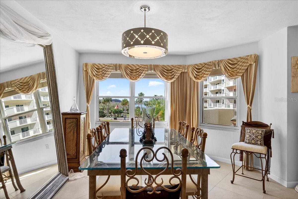 Image 12 of 99 For 1 John Anderson Drive 4120