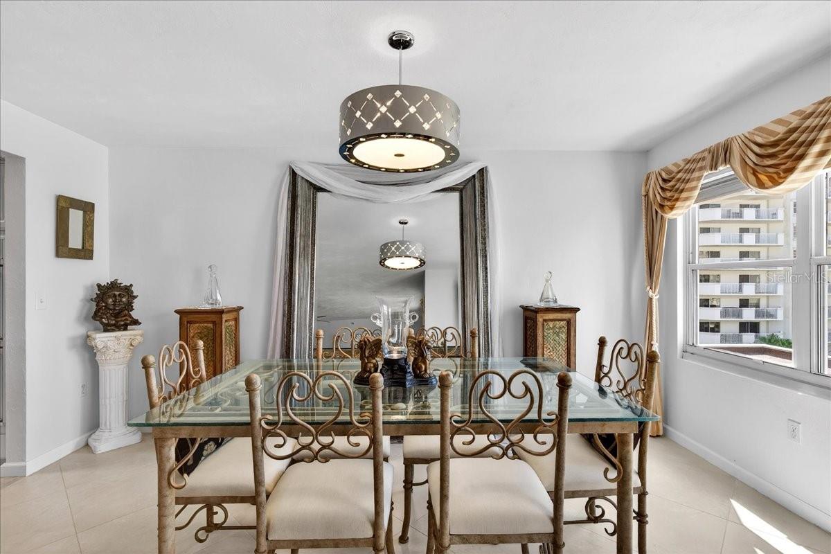 Image 14 of 99 For 1 John Anderson Drive 4120