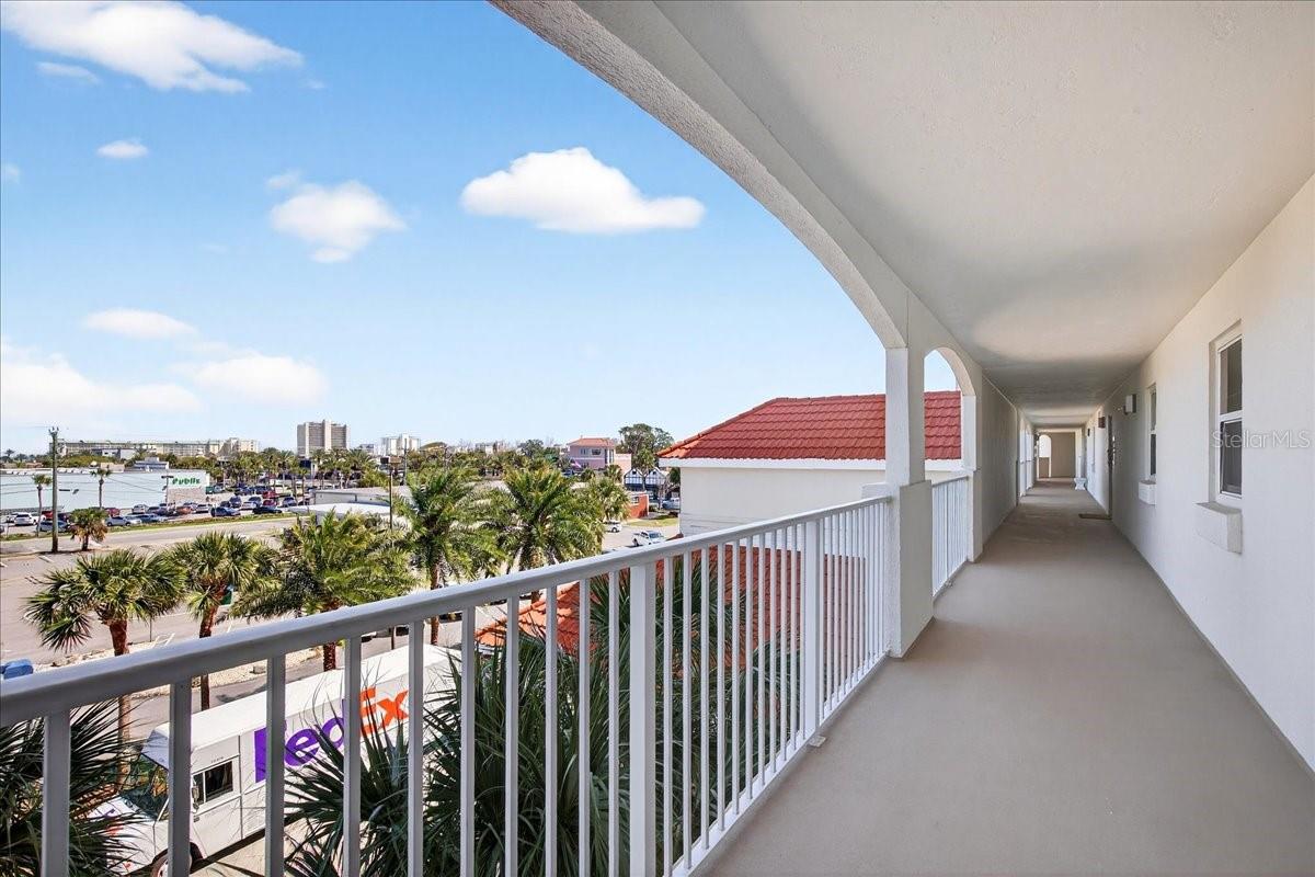 Image 43 of 99 For 1 John Anderson Drive 4120