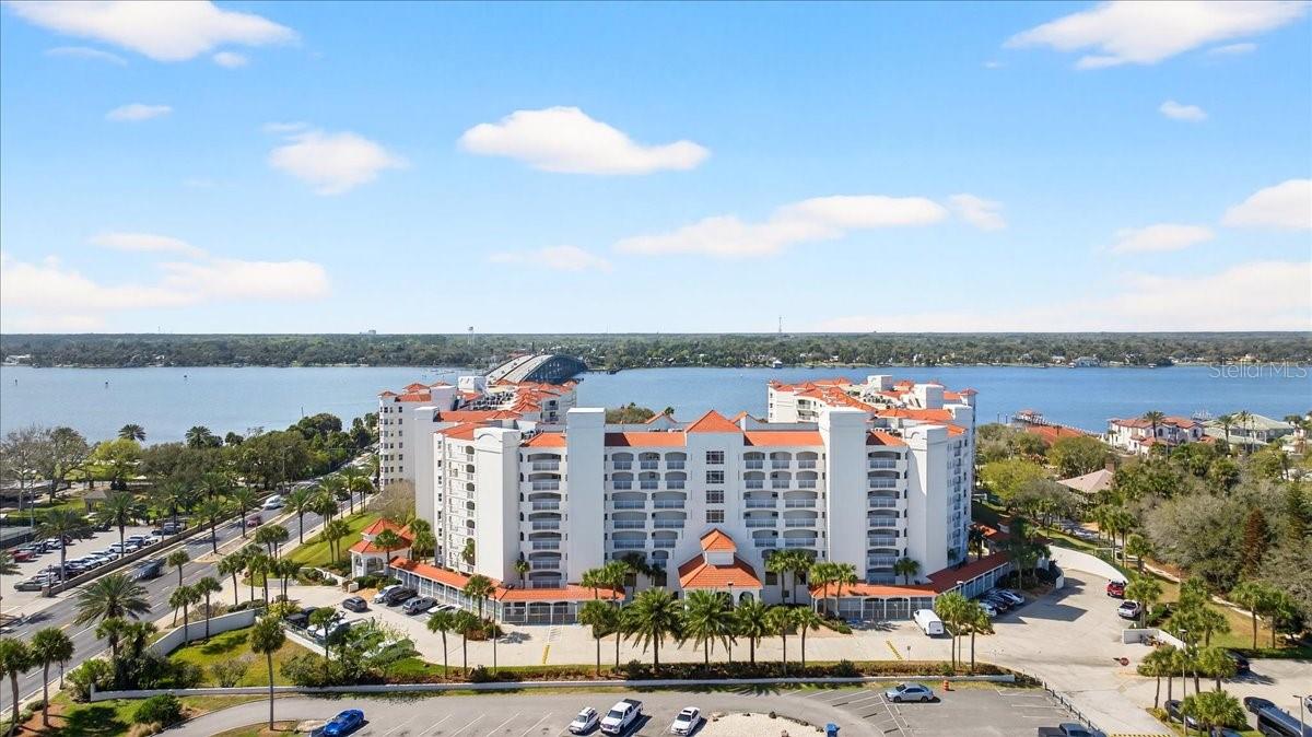 Image 79 of 99 For 1 John Anderson Drive 4120