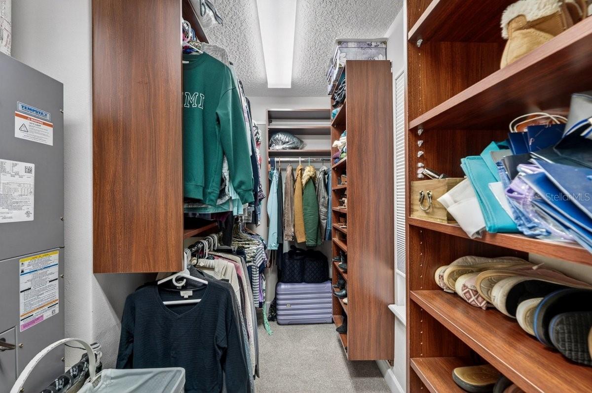 Image 27 of 75 For 14 Village Drive