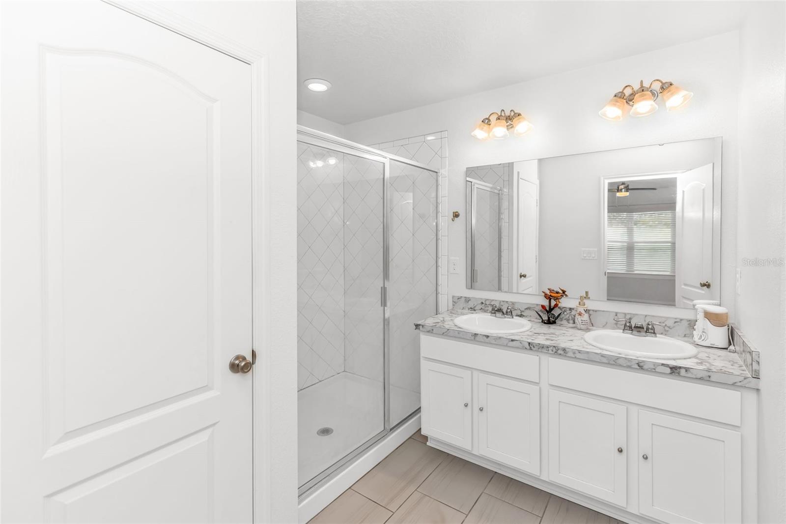 Image 10 of 23 For 1670 Scarbrough Abby Place