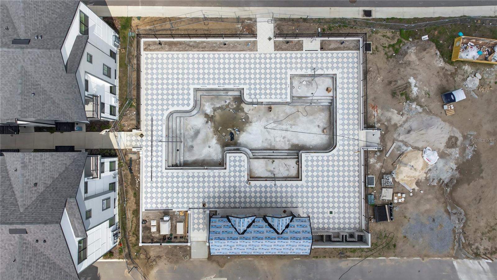 Listing photo id 54 for 1096 Farwell Street