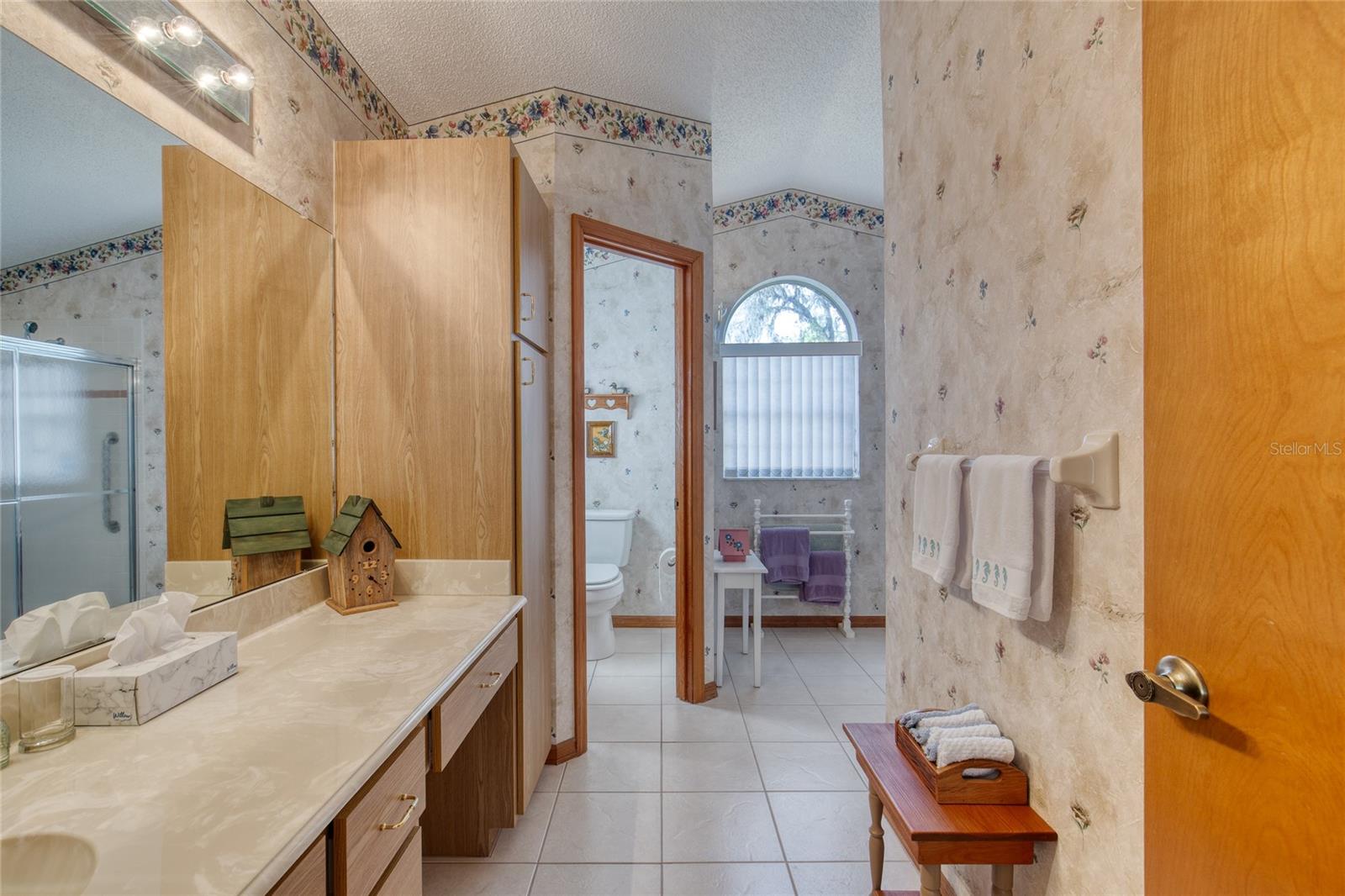 Image 30 of 59 For 550 Woodgrove Street