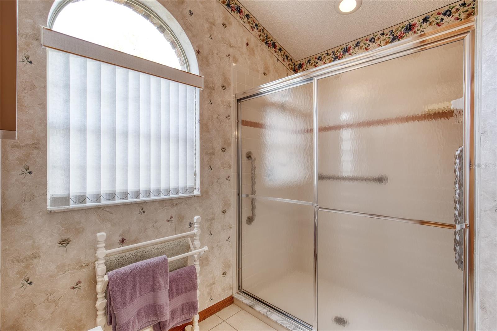 Image 31 of 59 For 550 Woodgrove Street