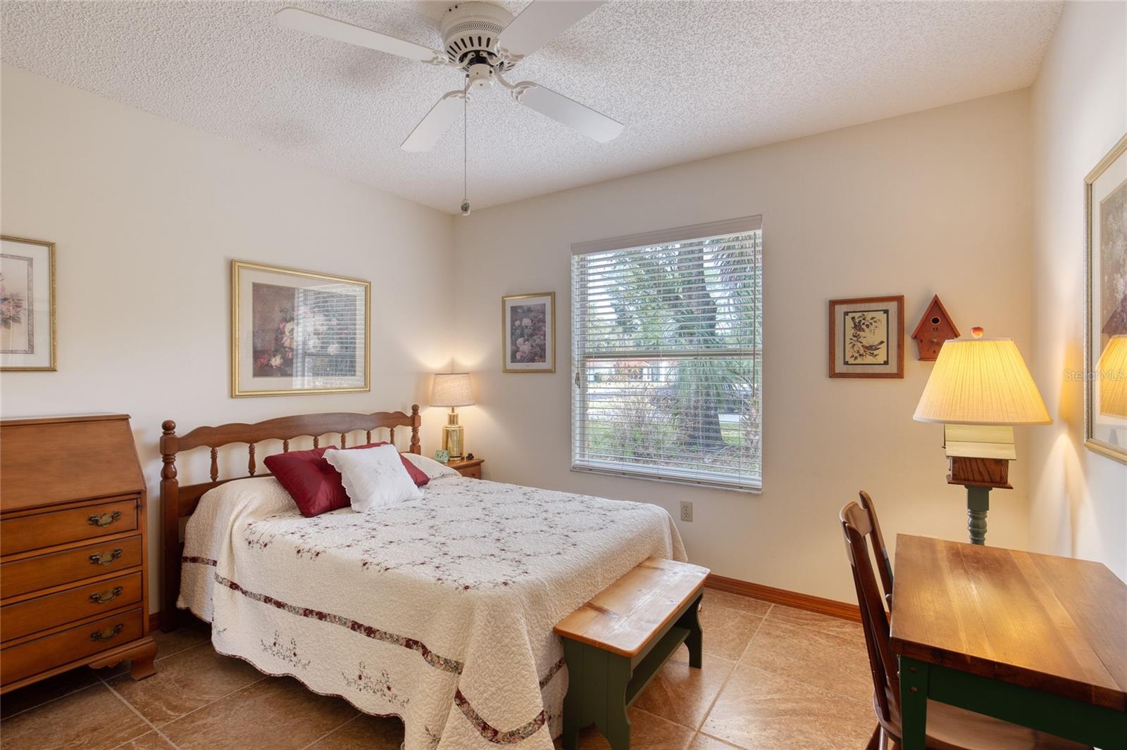 Image 33 of 59 For 550 Woodgrove Street