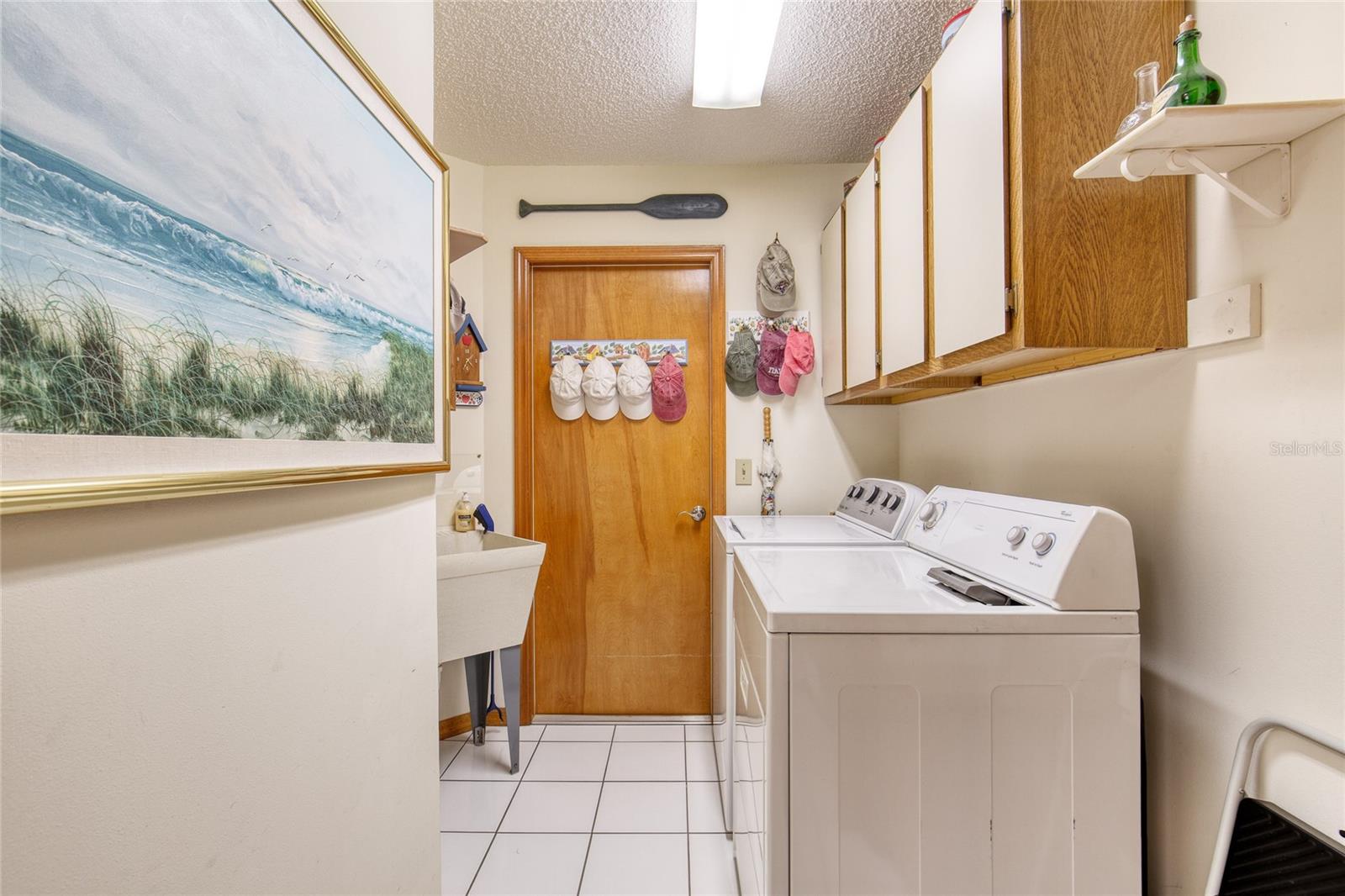 Image 37 of 59 For 550 Woodgrove Street