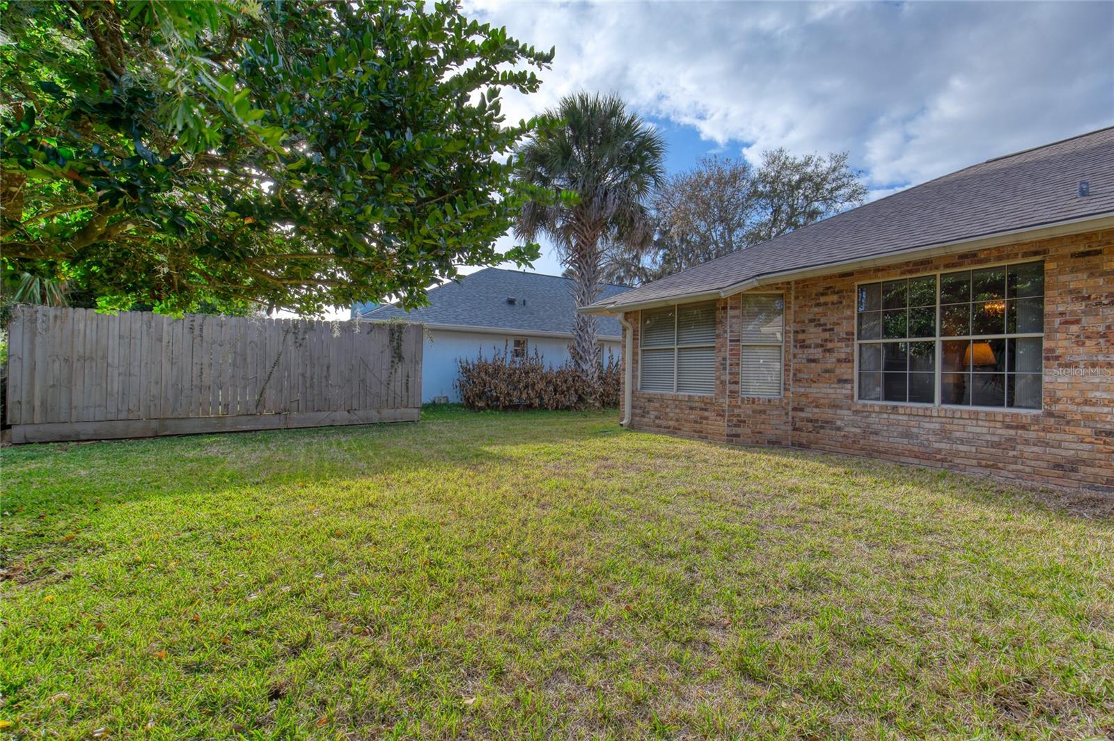 Image 40 of 59 For 550 Woodgrove Street