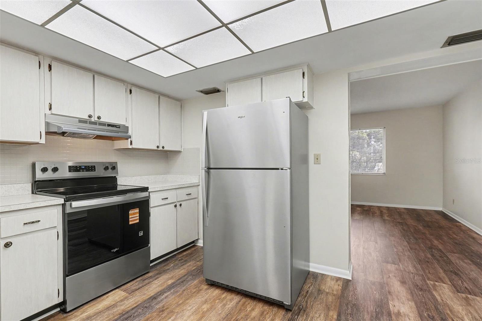 Image 11 of 34 For 349 Joel Boulevard 101