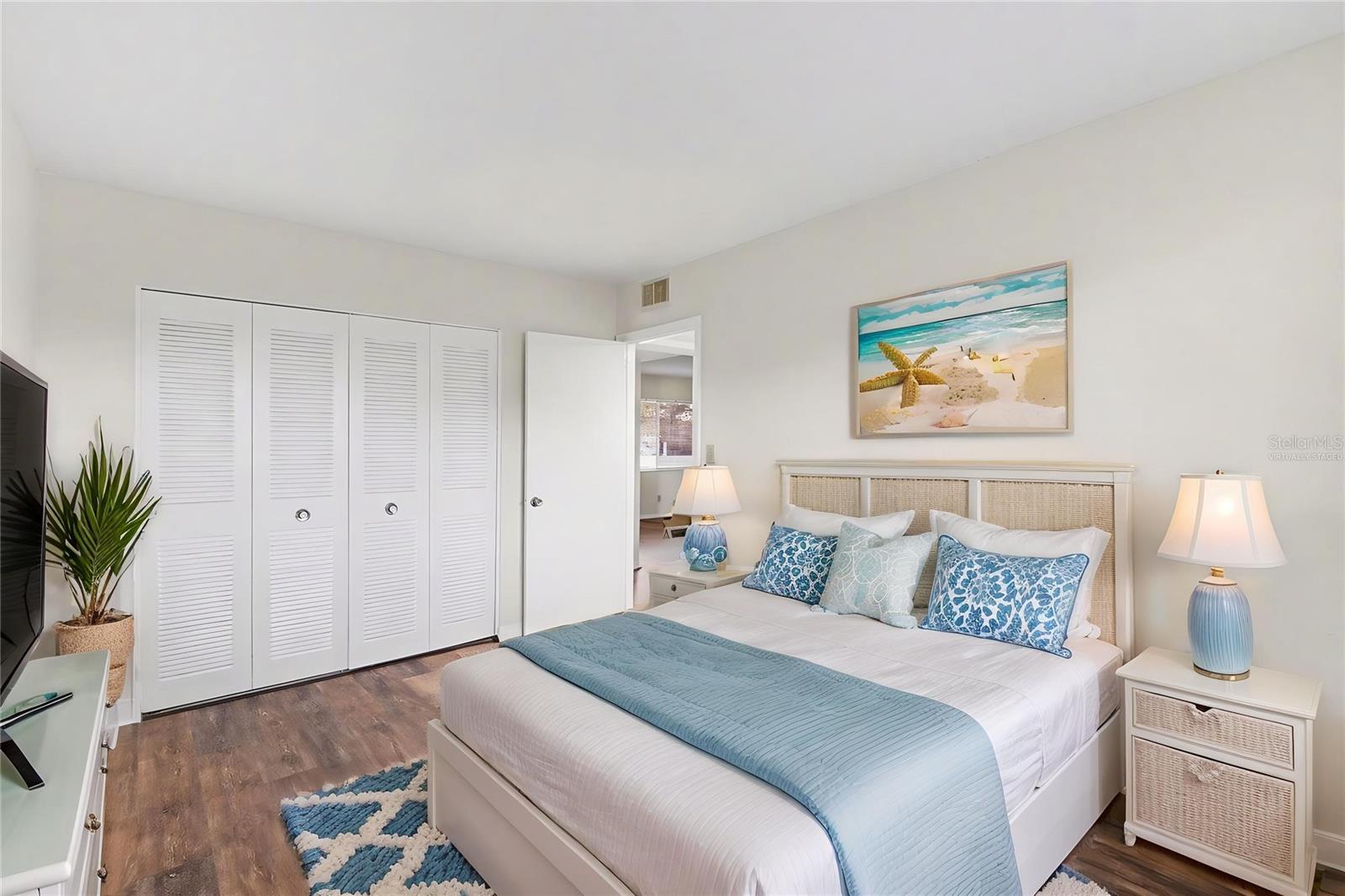 Image 14 of 34 For 349 Joel Boulevard 101