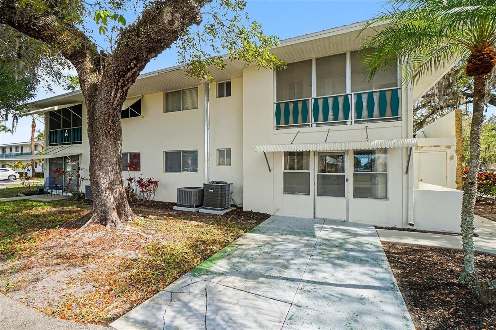 Image 24 of 34 For 349 Joel Boulevard 101