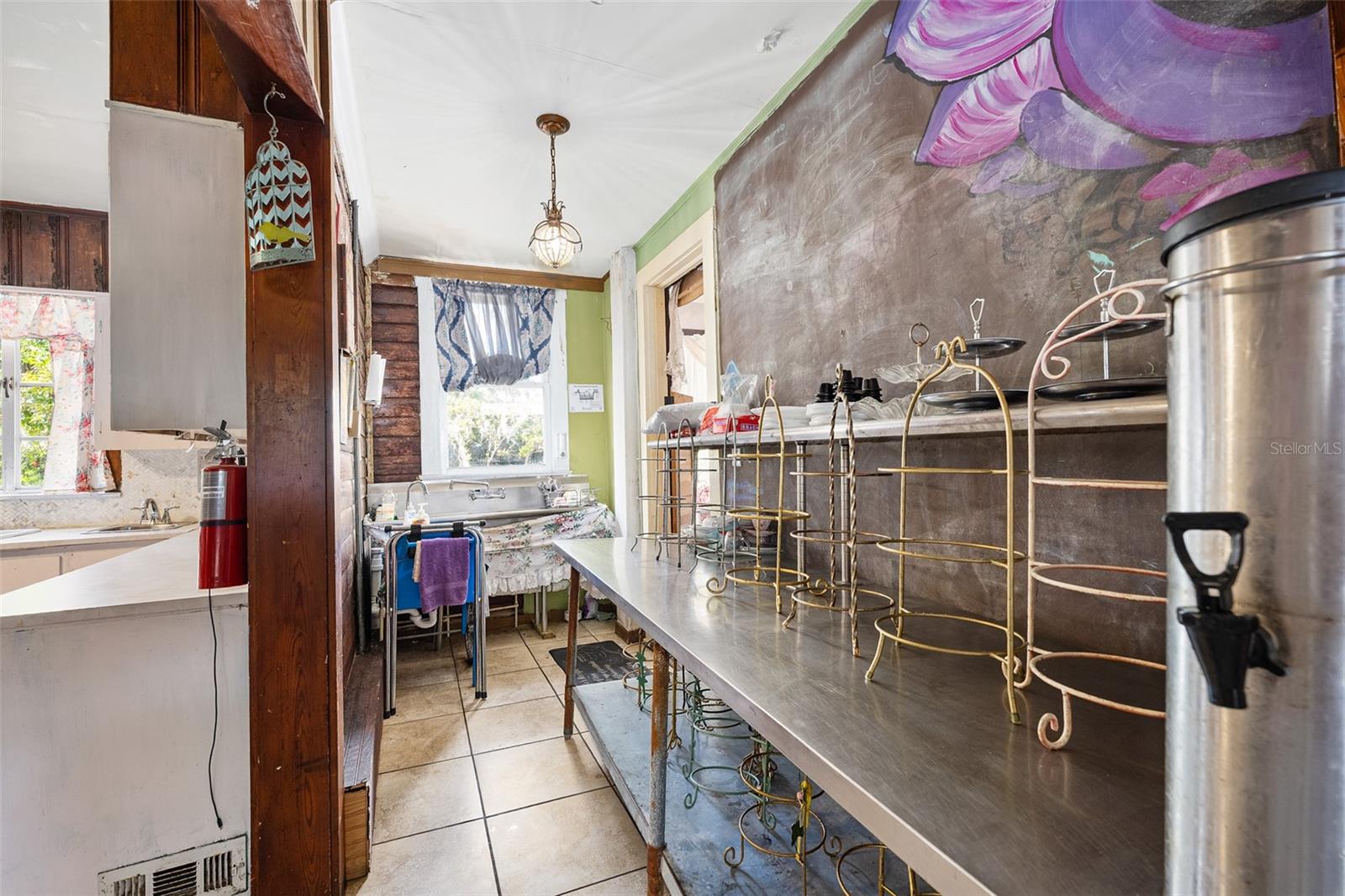 Image 38 of 49 For 228 Howry Avenue