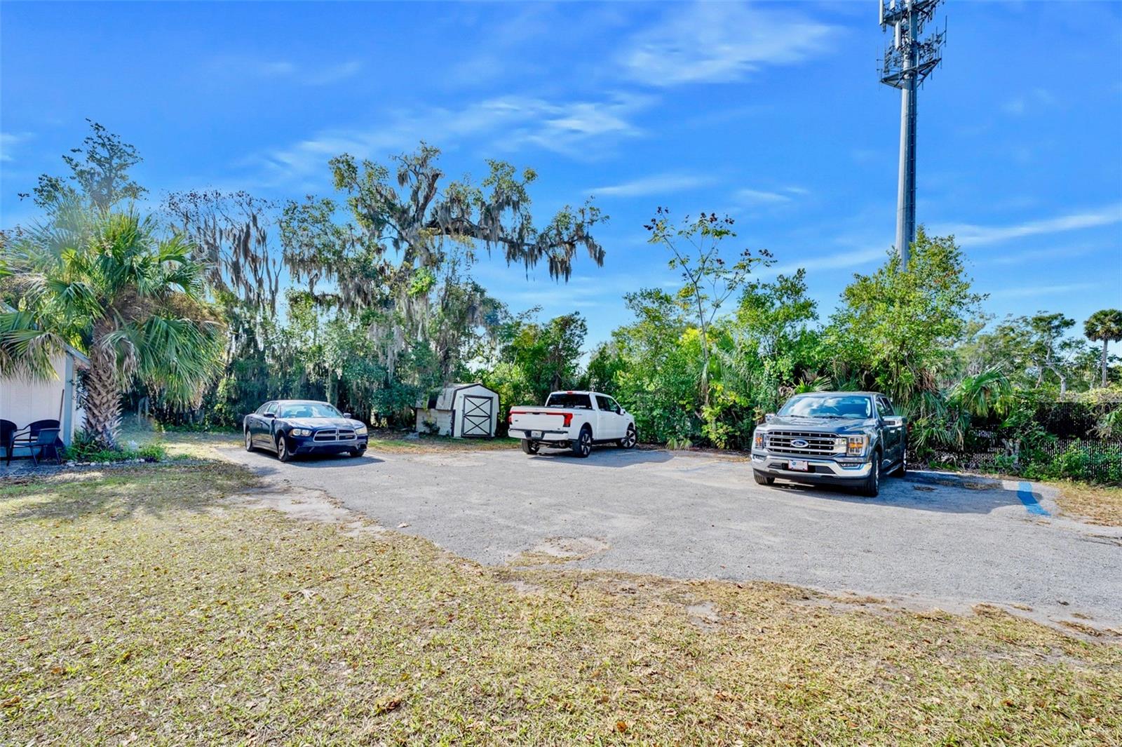 Image 48 of 49 For 228 Howry Avenue