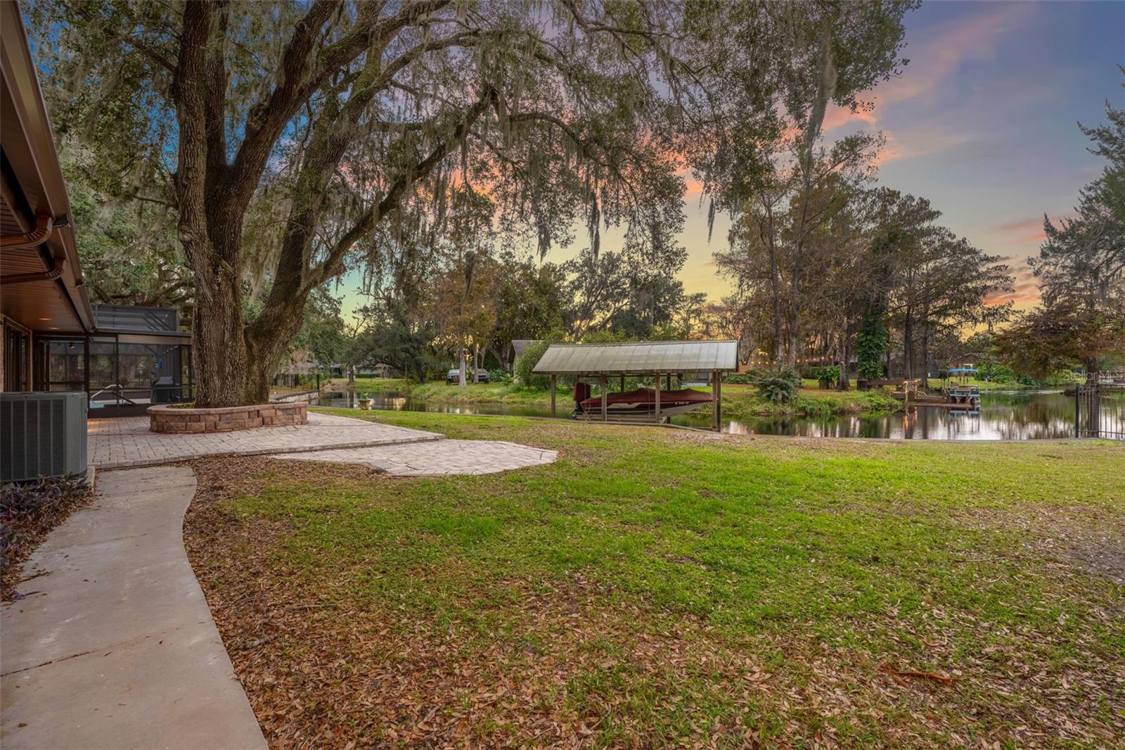 Image 4 of 83 For 3272 Majestic Oak Drive