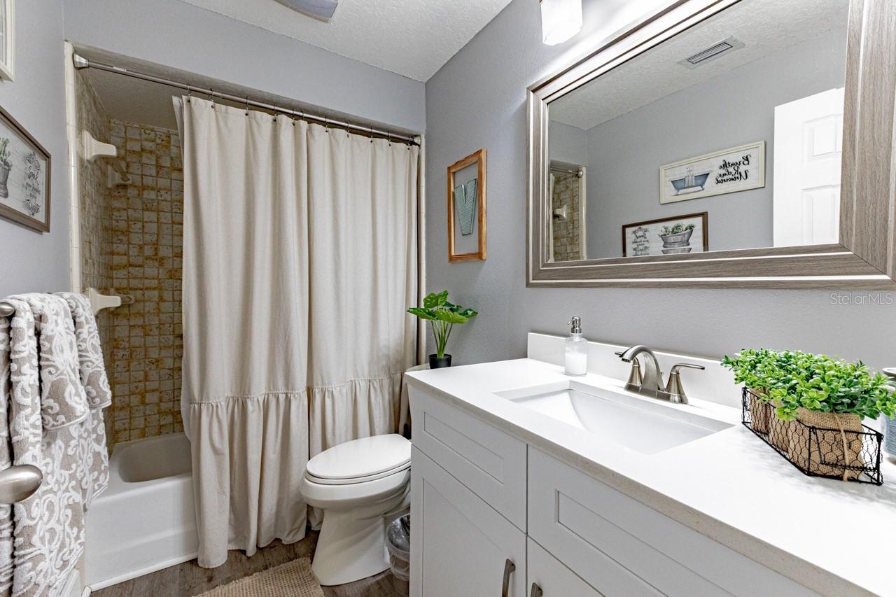 Image 44 of 83 For 3272 Majestic Oak Drive