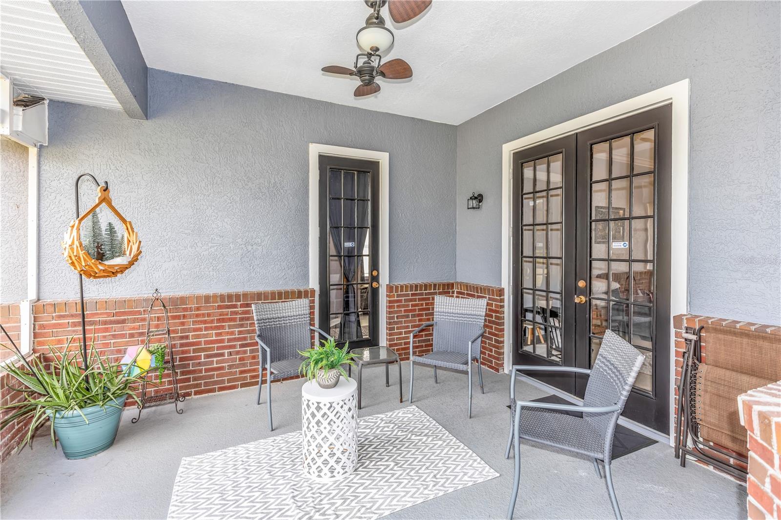 Image 32 of 51 For 257 Hazeltine Drive