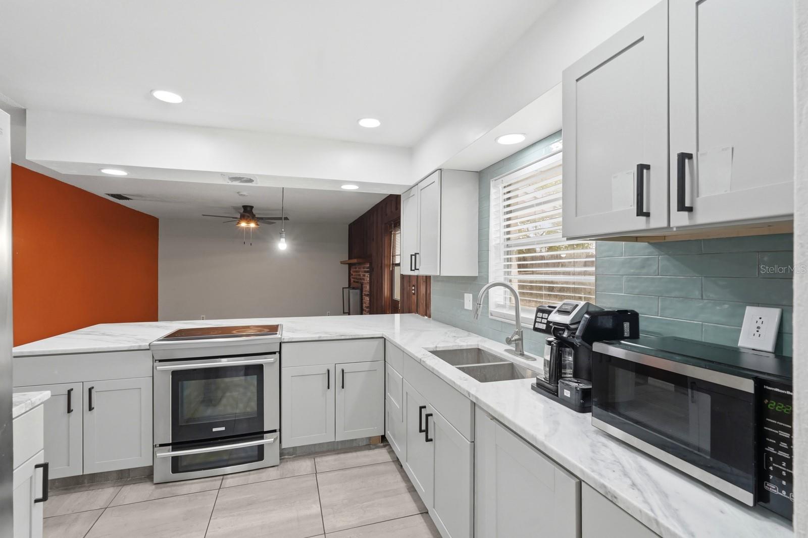 Image 12 of 41 For 1317 Shangri La Drive