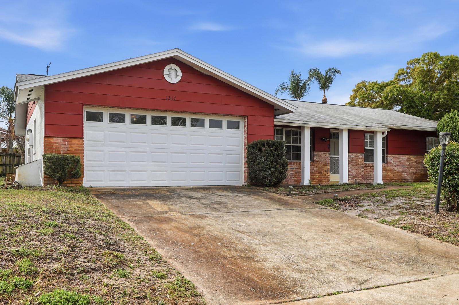 Image 2 of 41 For 1317 Shangri La Drive