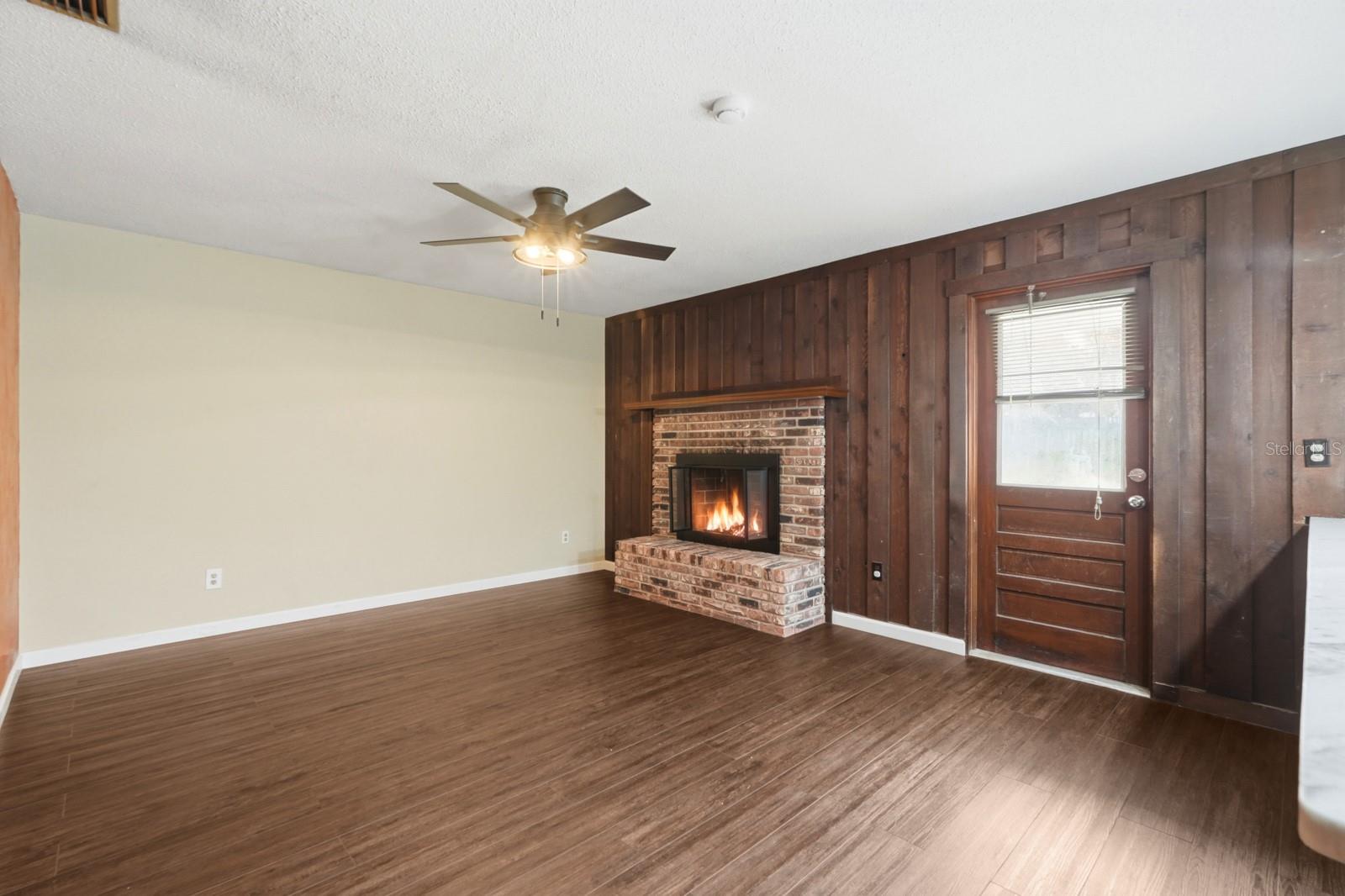 Image 20 of 41 For 1317 Shangri La Drive