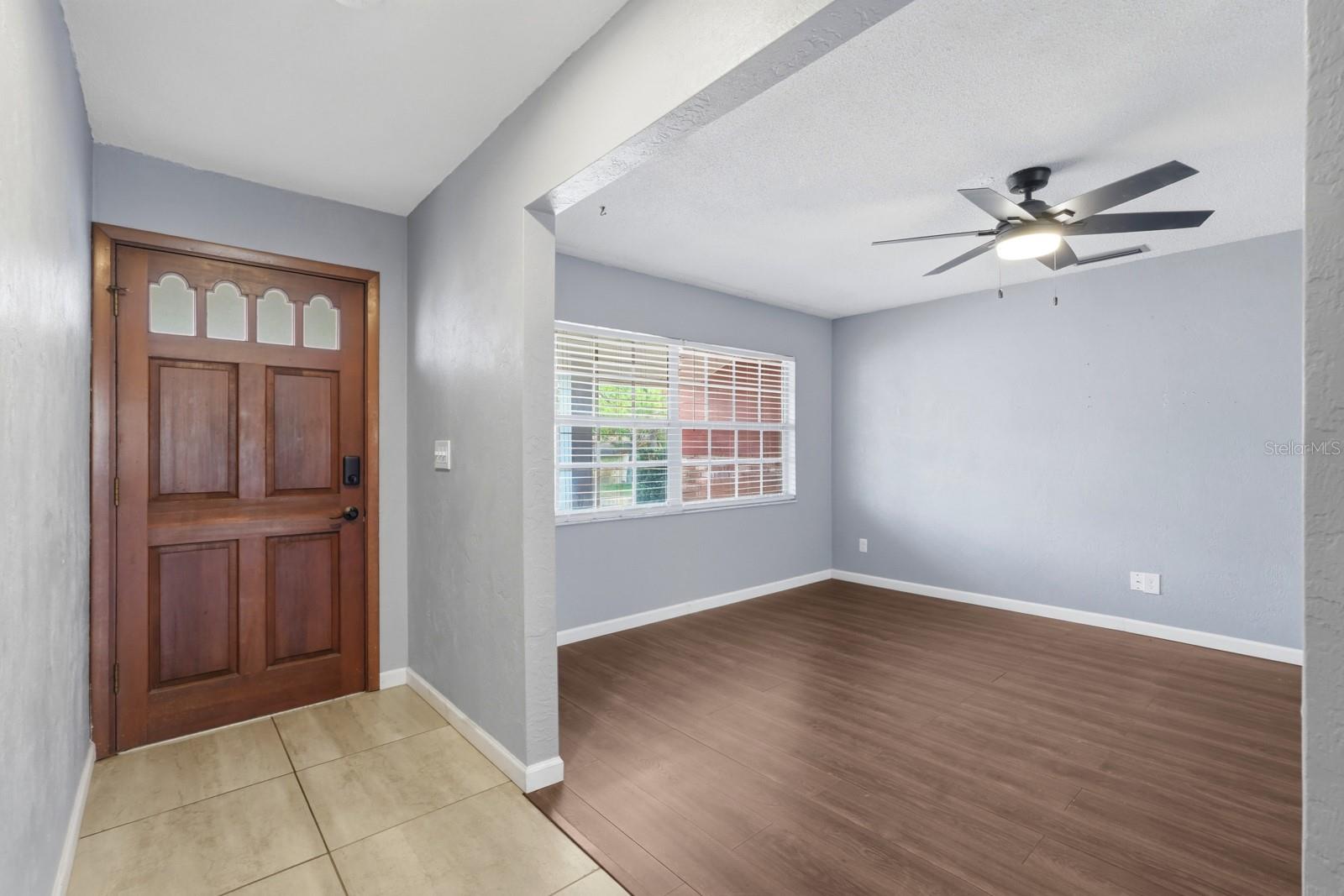 Image 5 of 41 For 1317 Shangri La Drive