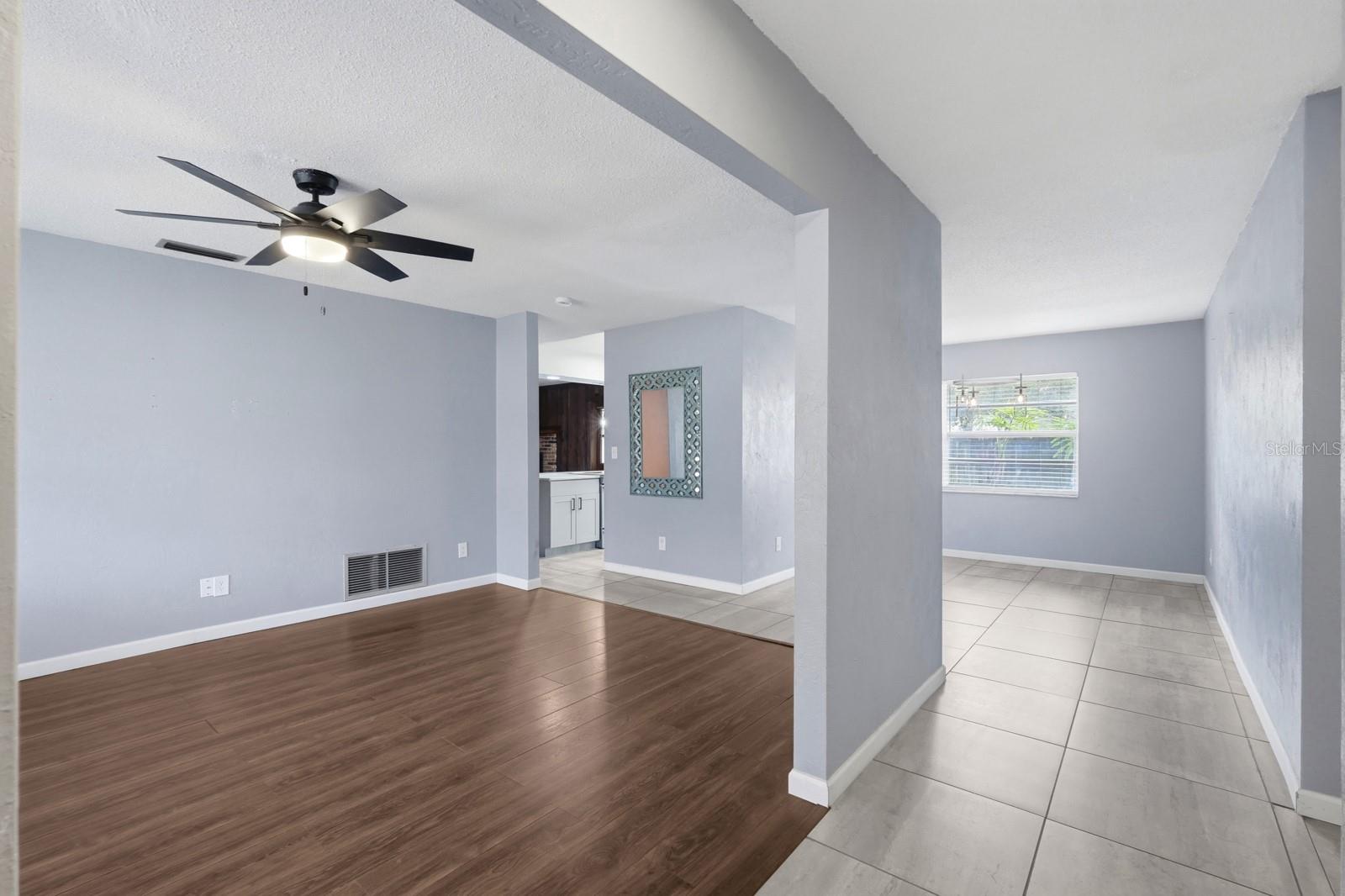 Image 8 of 41 For 1317 Shangri La Drive