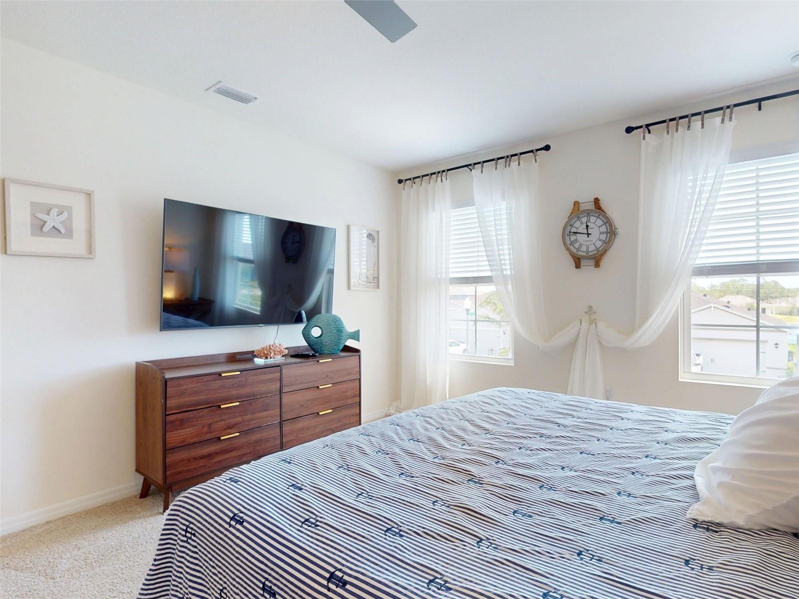 Image 28 of 48 For 918 Noble Run