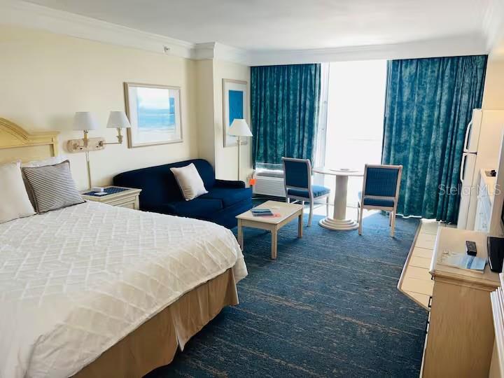 Image 5 of 20 For 2700 Atlantic Avenue 1206