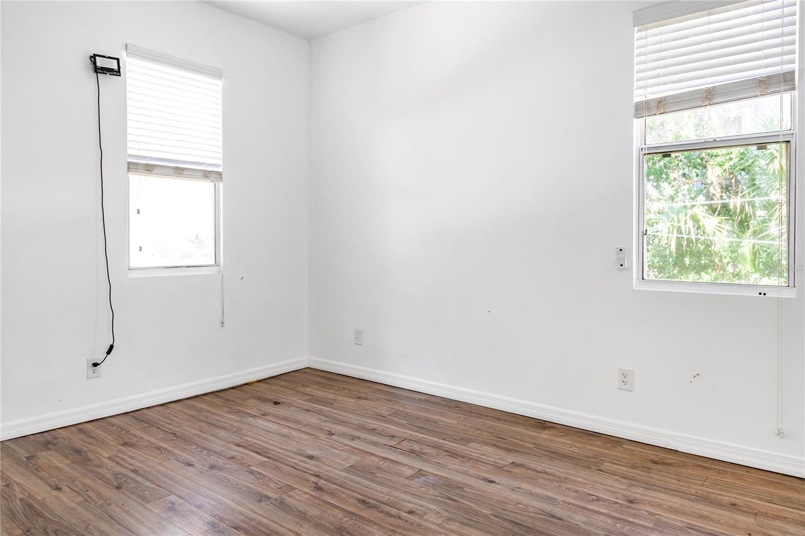 Image 15 of 26 For 513 Butler Boulevard