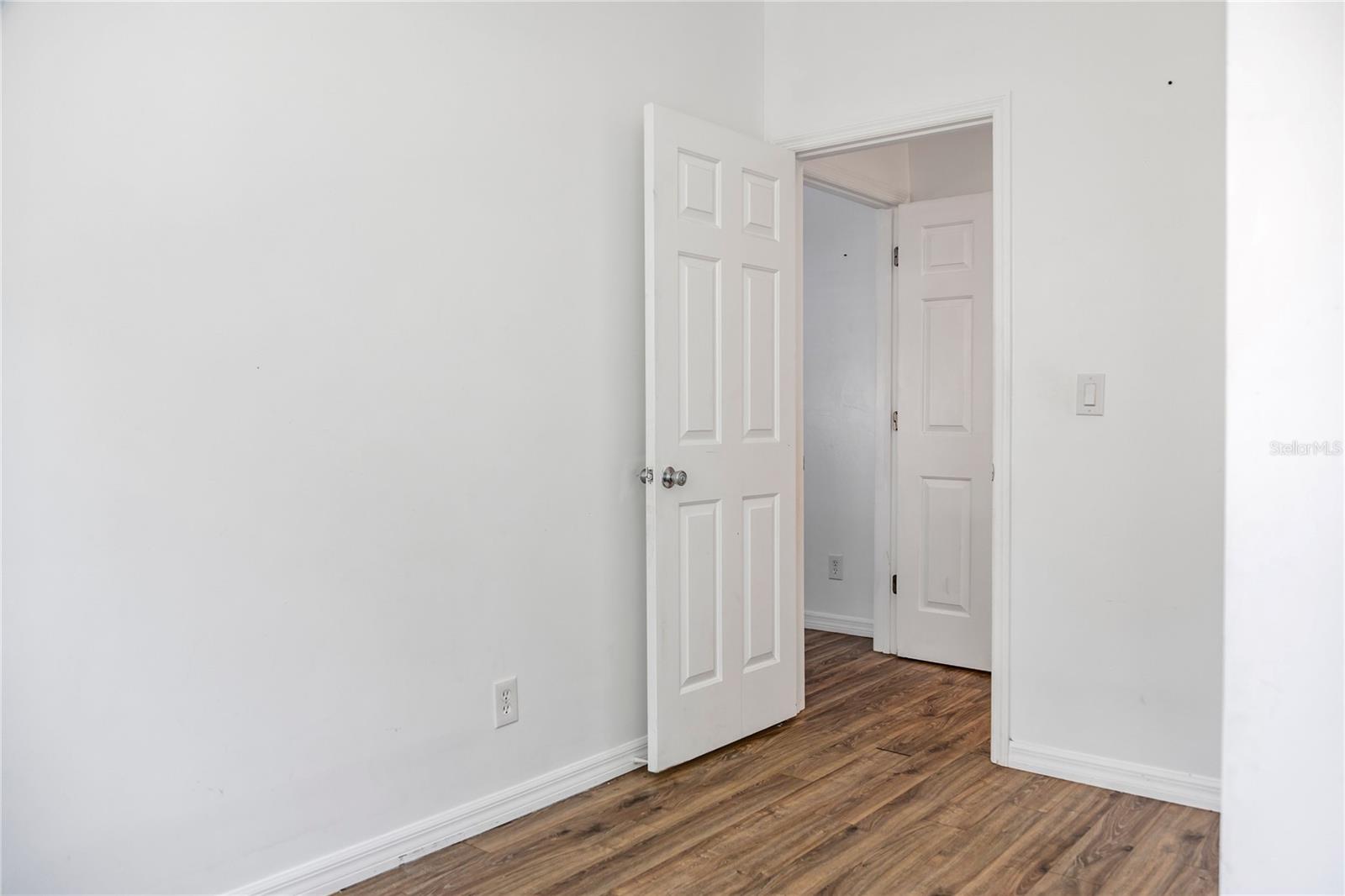 Image 20 of 26 For 513 Butler Boulevard