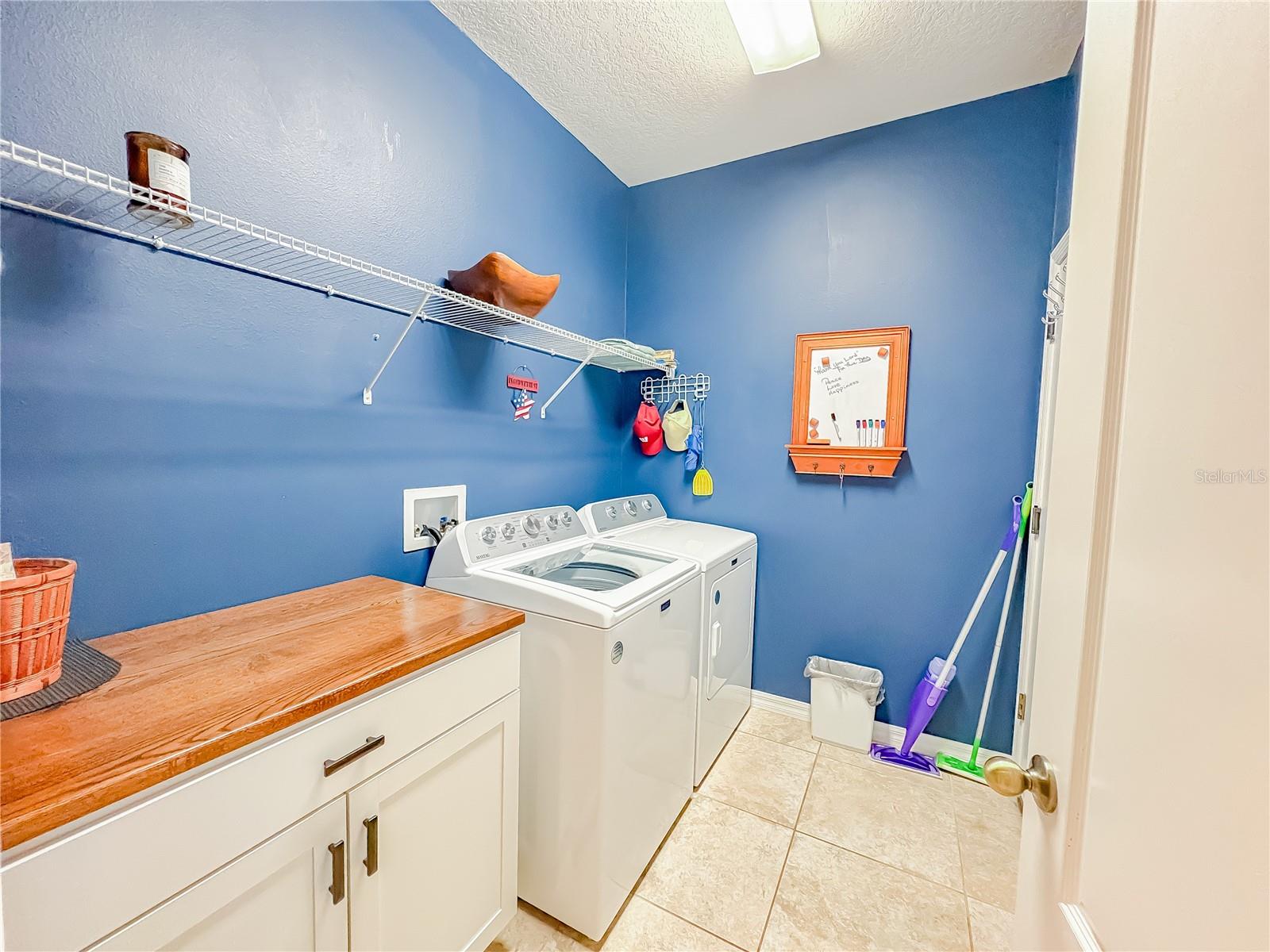 Image 22 of 29 For 1528 Blue Grass Boulevard