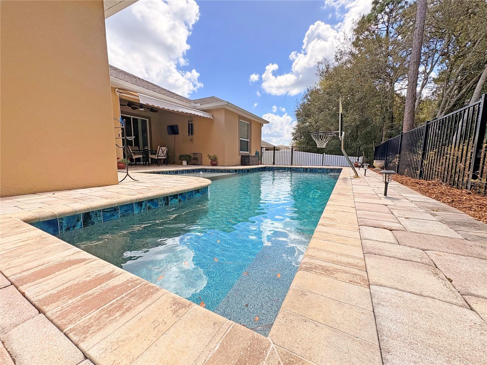 Image 26 of 29 For 1528 Blue Grass Boulevard