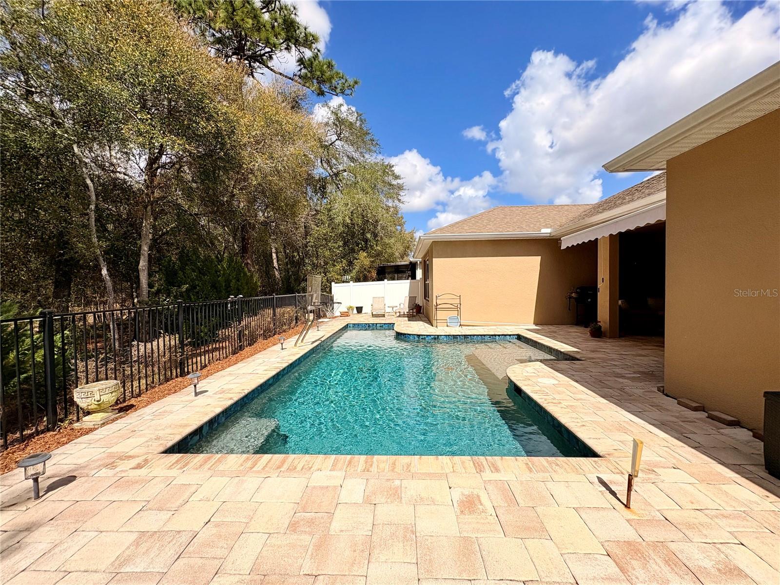 Image 28 of 29 For 1528 Blue Grass Boulevard