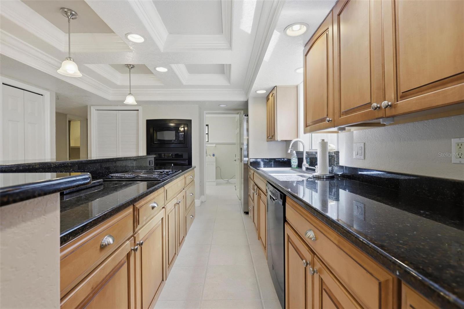 Image 13 of 81 For 4062 Audubon Avenue