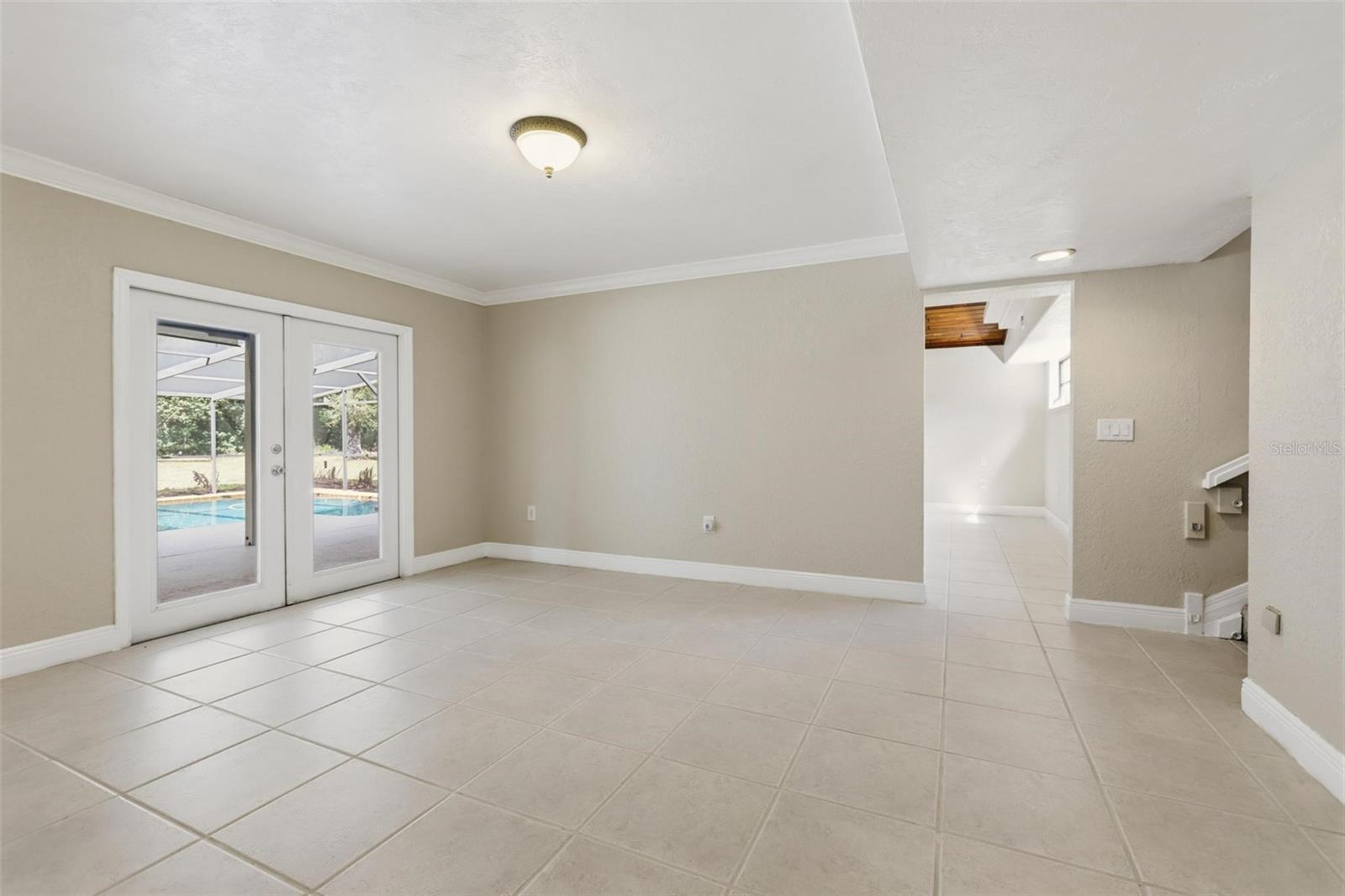 Image 19 of 81 For 4062 Audubon Avenue