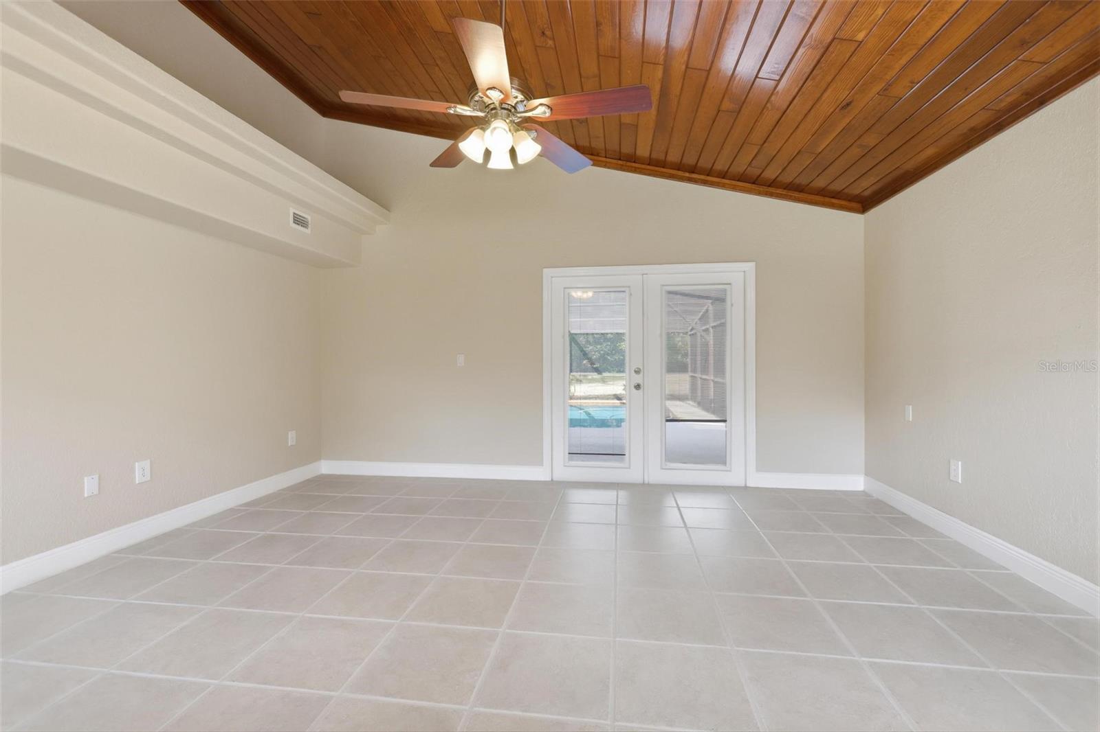 Image 23 of 81 For 4062 Audubon Avenue