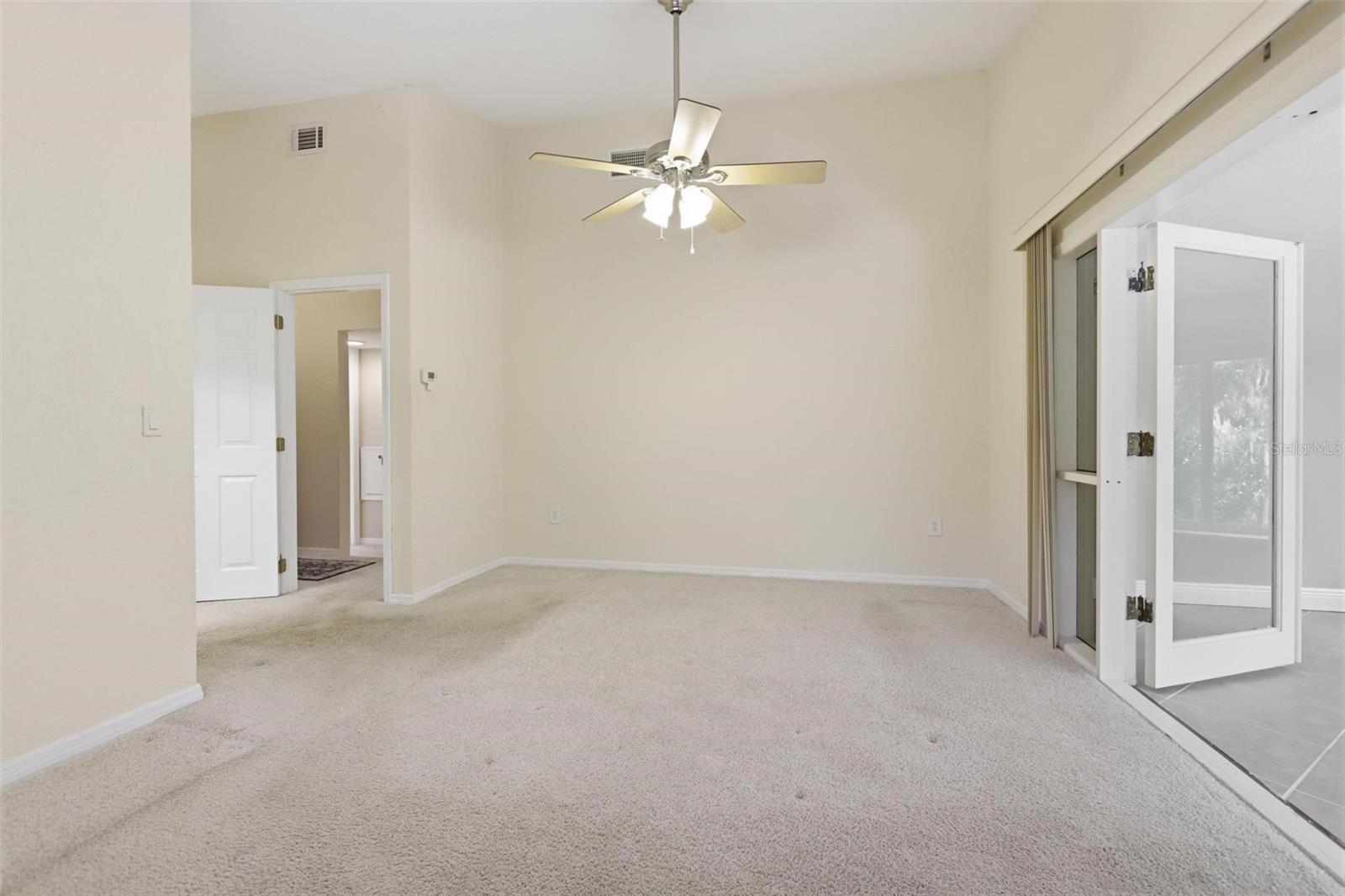 Image 29 of 81 For 4062 Audubon Avenue