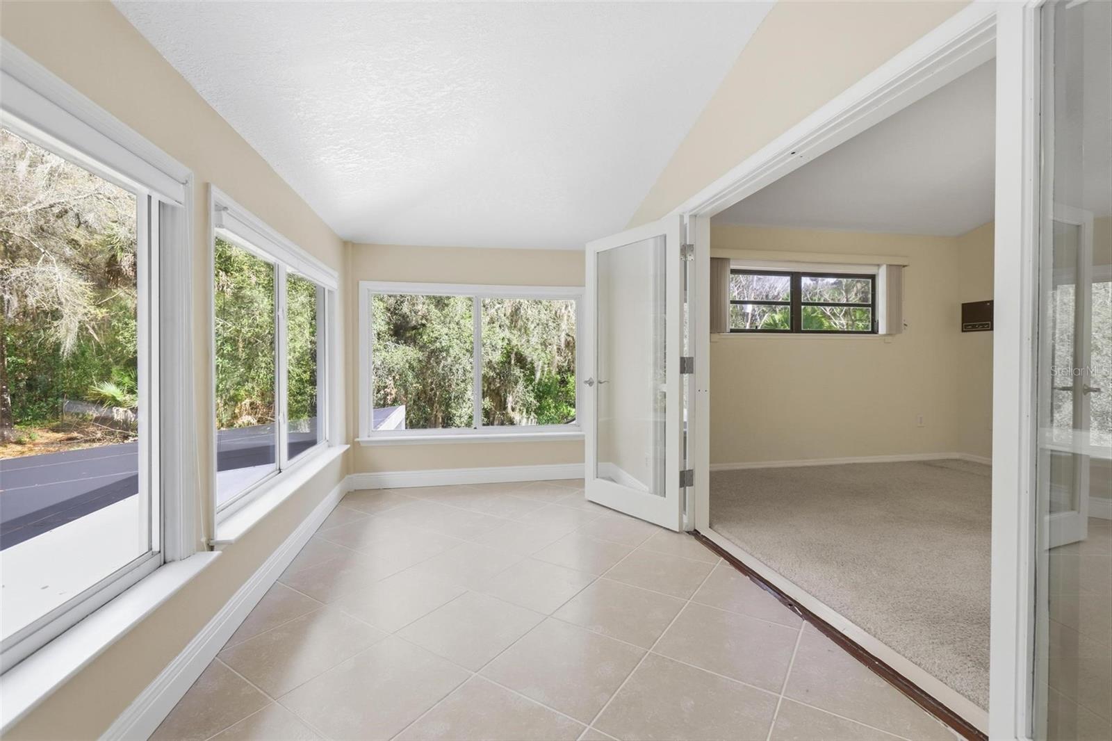 Image 32 of 81 For 4062 Audubon Avenue