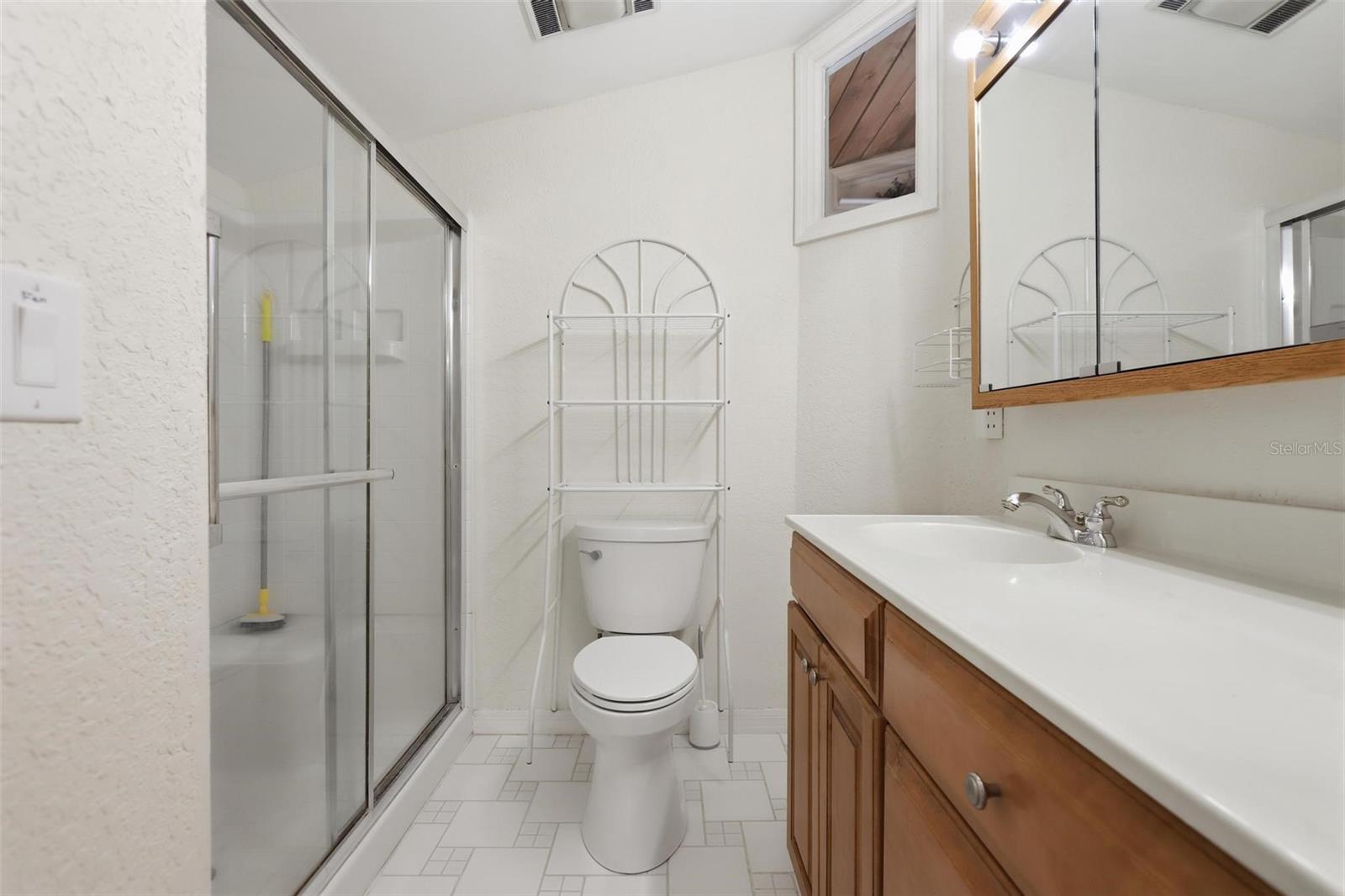 Image 34 of 81 For 4062 Audubon Avenue