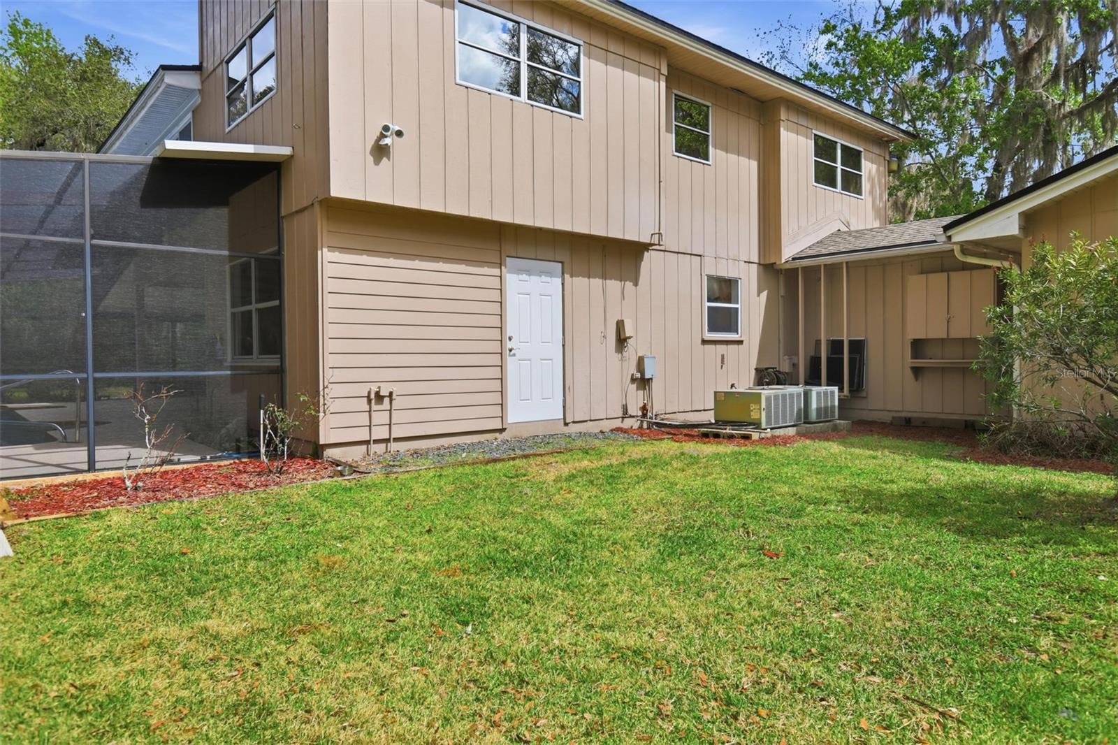 Image 46 of 81 For 4062 Audubon Avenue