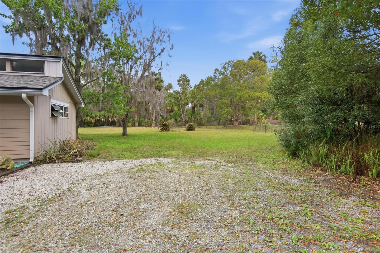 Image 50 of 81 For 4062 Audubon Avenue