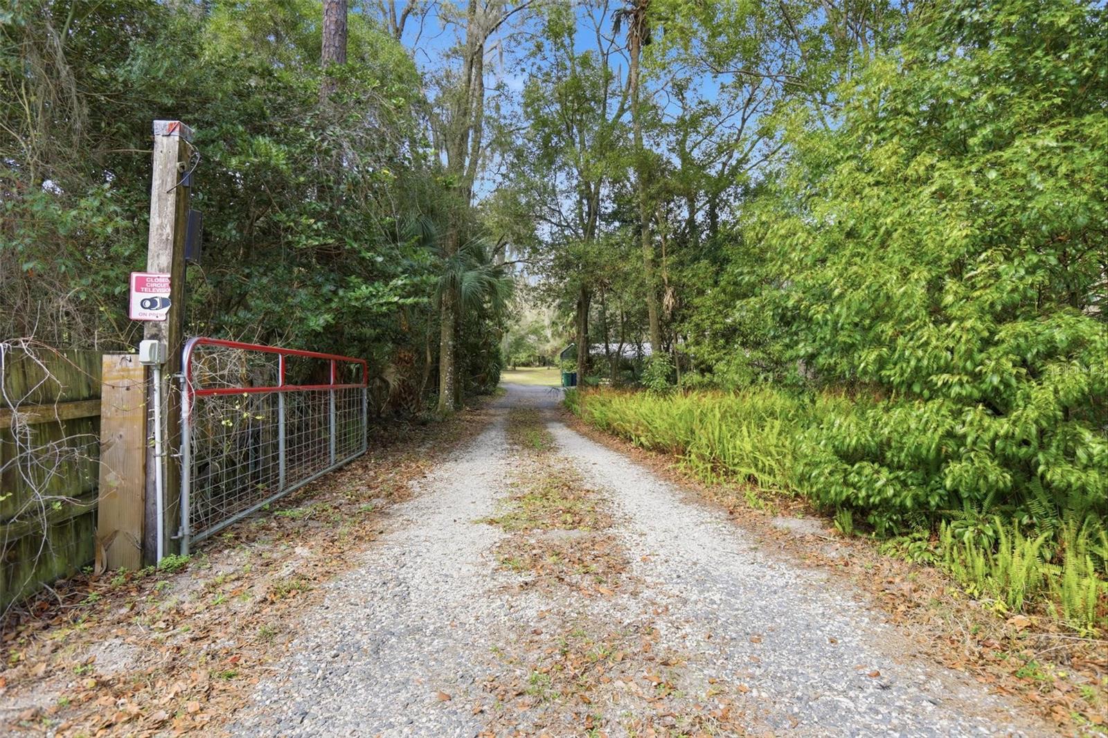 Image 54 of 81 For 4062 Audubon Avenue