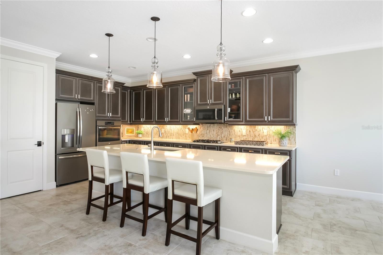 Image 18 of 58 For 138 Old Moss Circle