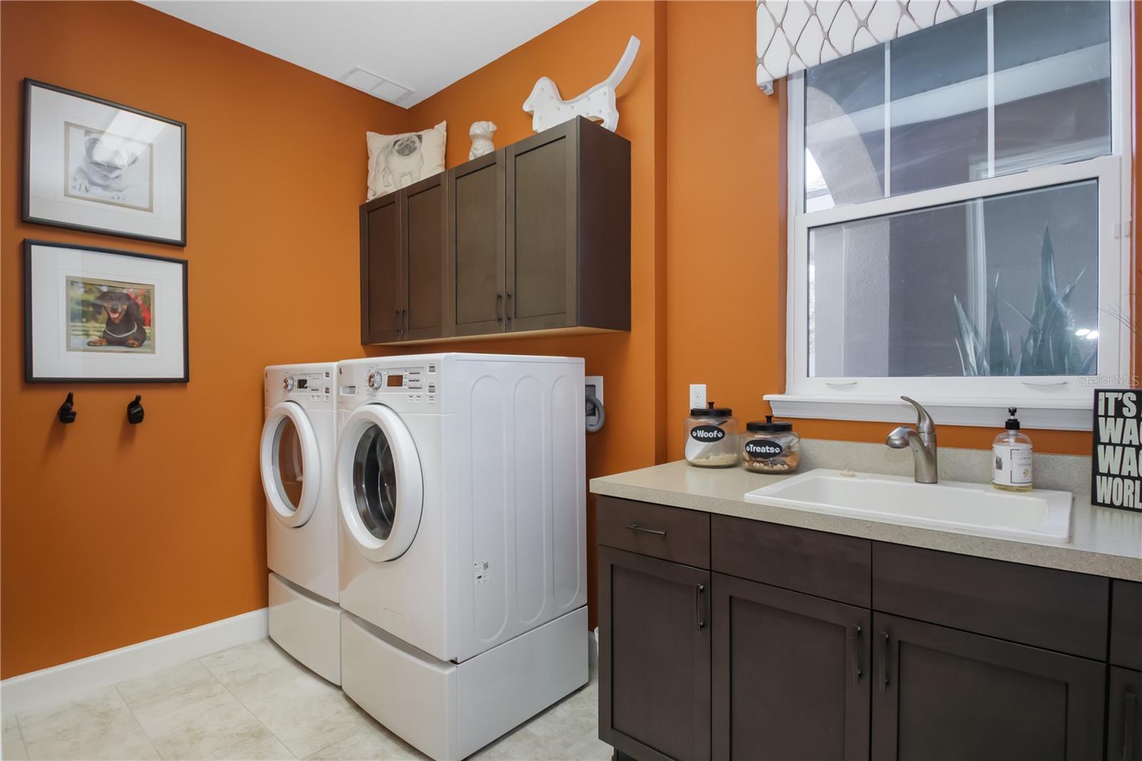 Image 20 of 58 For 138 Old Moss Circle