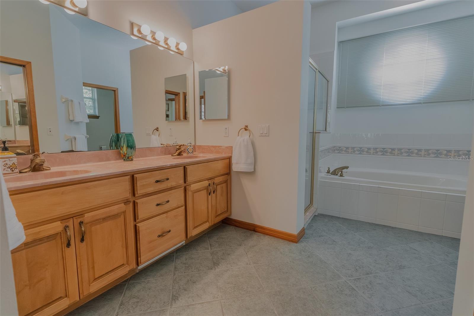 Image 11 of 58 For 3402 Black Willow Trail