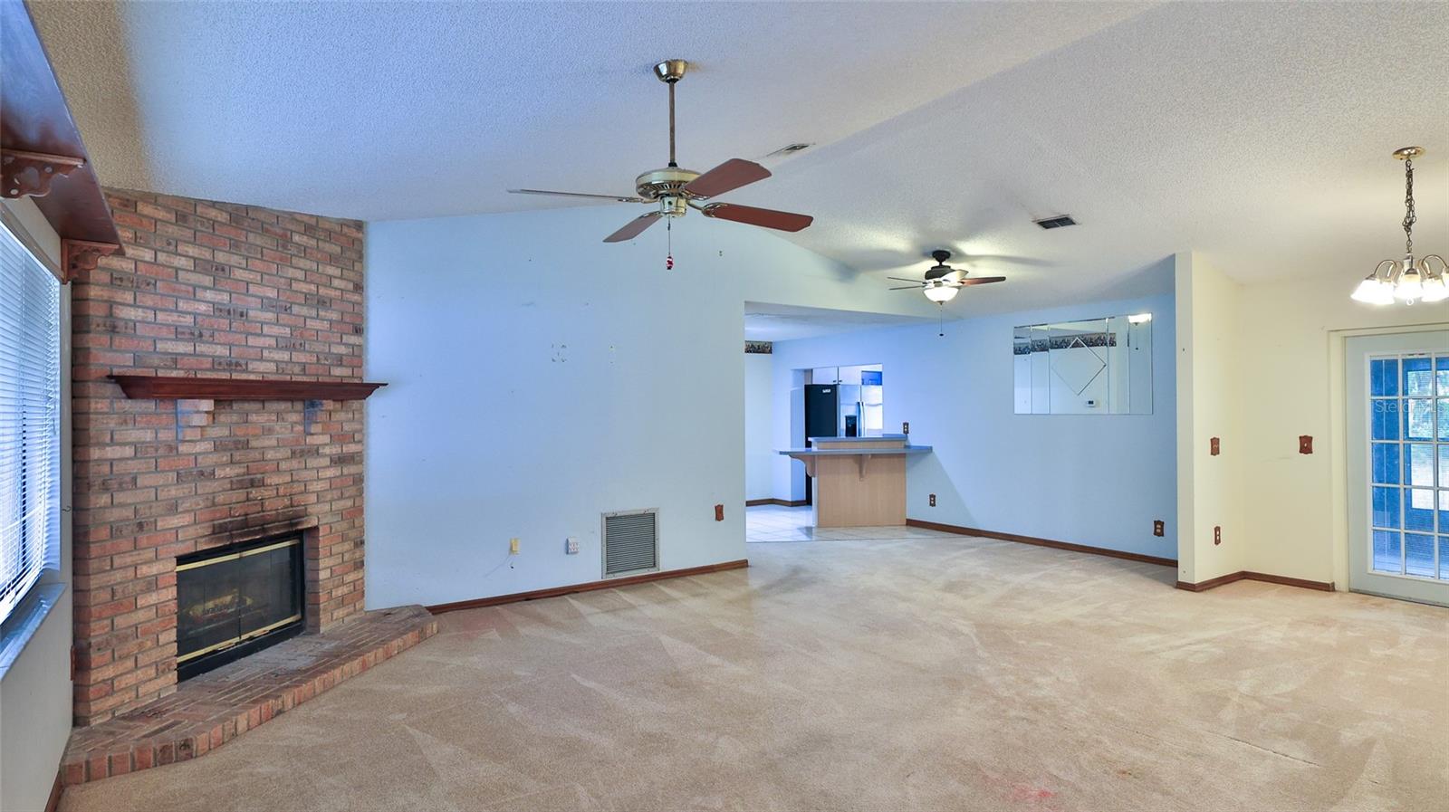 Image 2 of 15 For 461 Austin Street