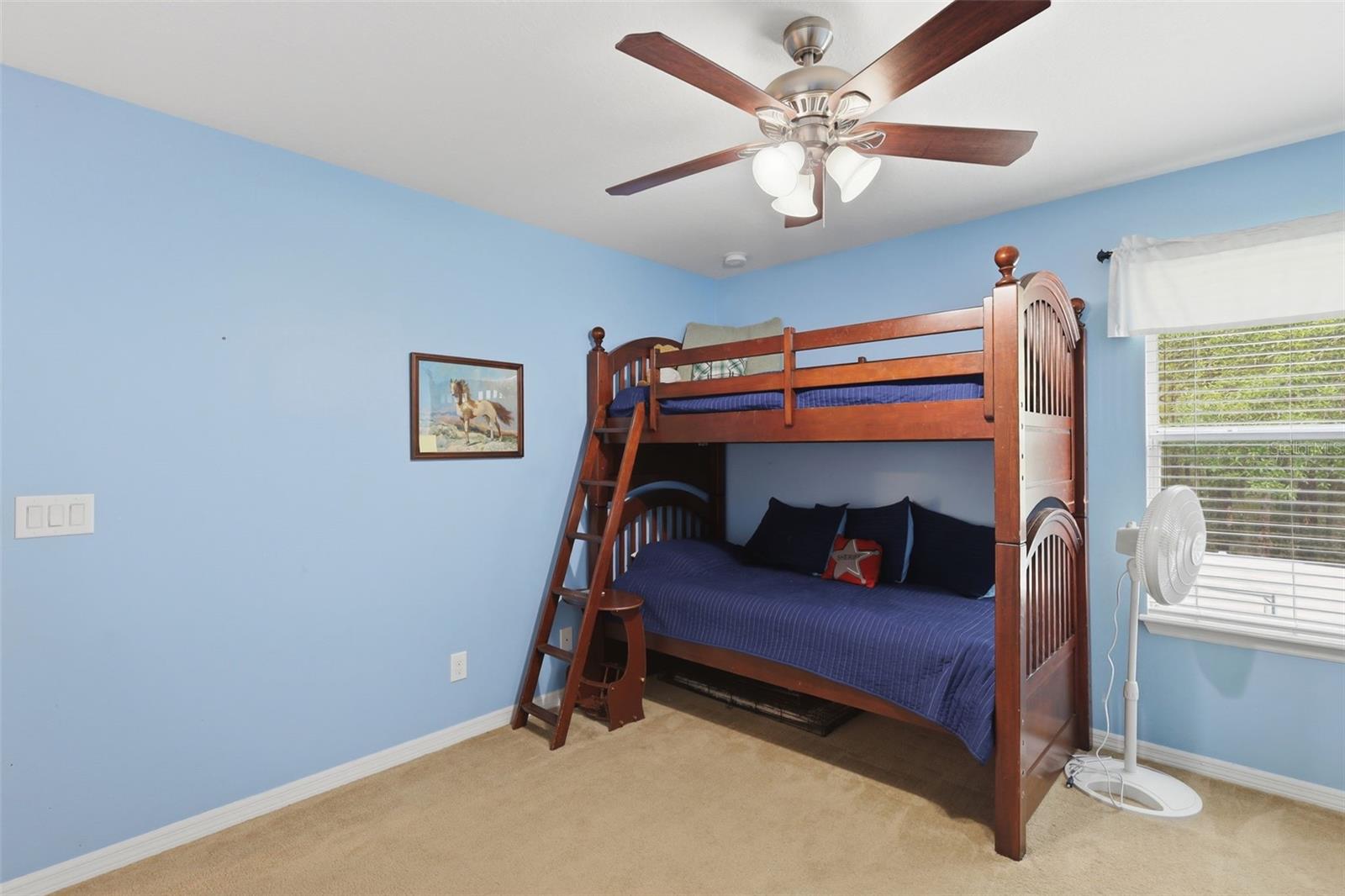 Image 38 of 48 For 1604 Blue Grass Boulevard