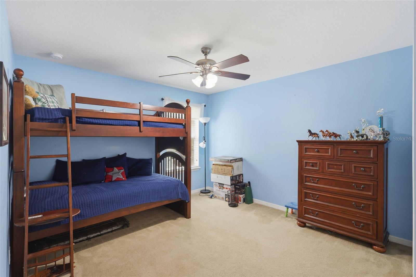 Image 39 of 48 For 1604 Blue Grass Boulevard