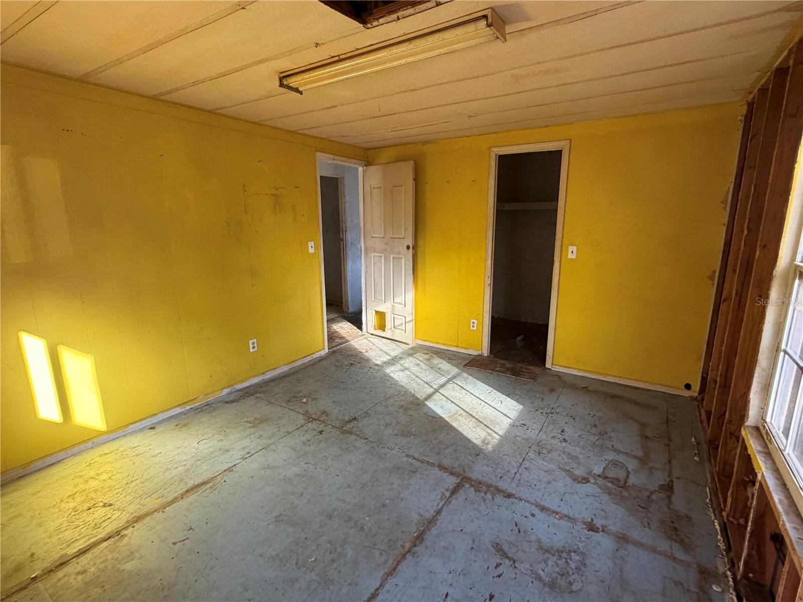 Image 7 of 11 For 177 Iron Gate Circle