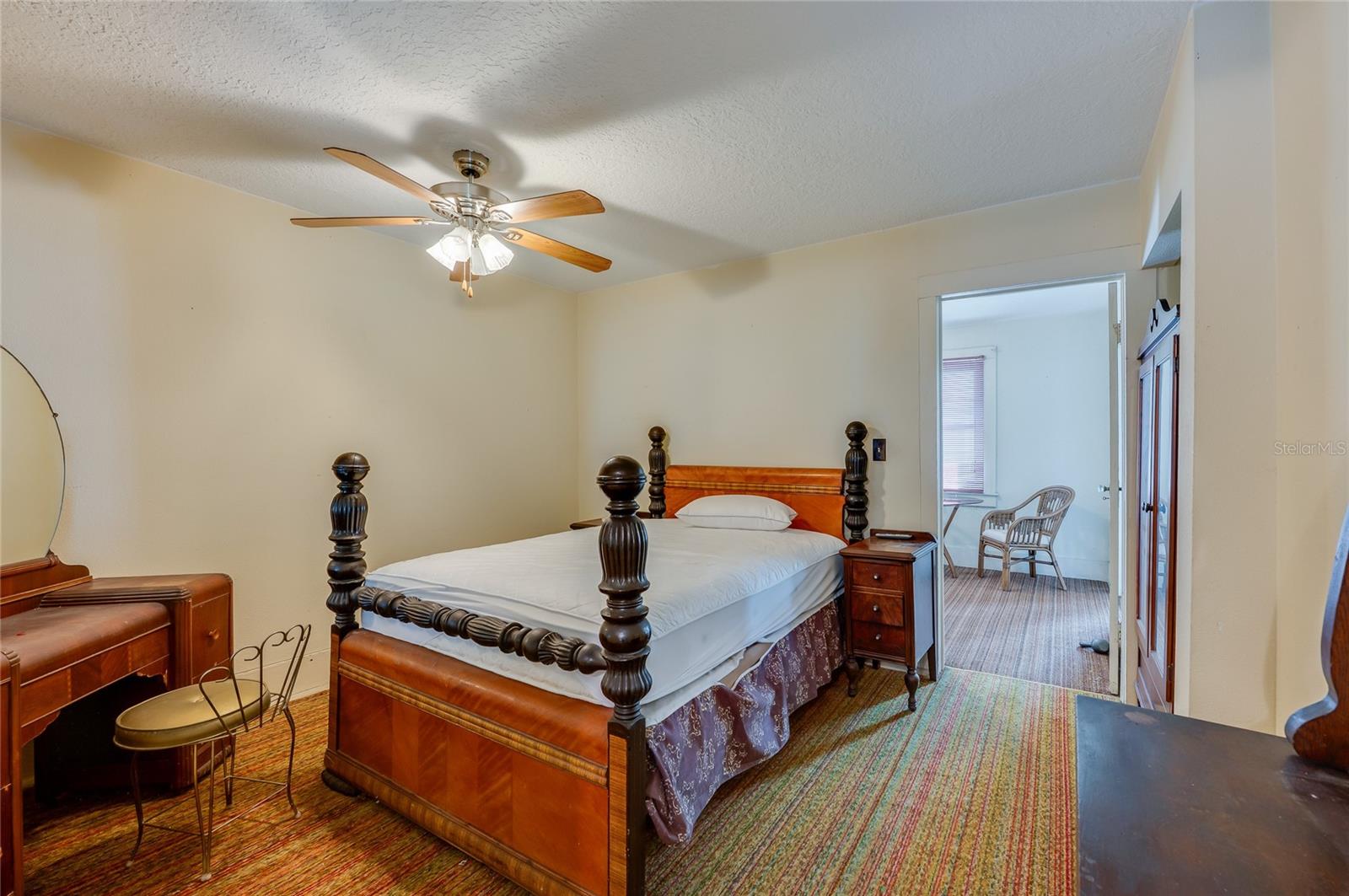 Image 17 of 40 For 715 Neal Street