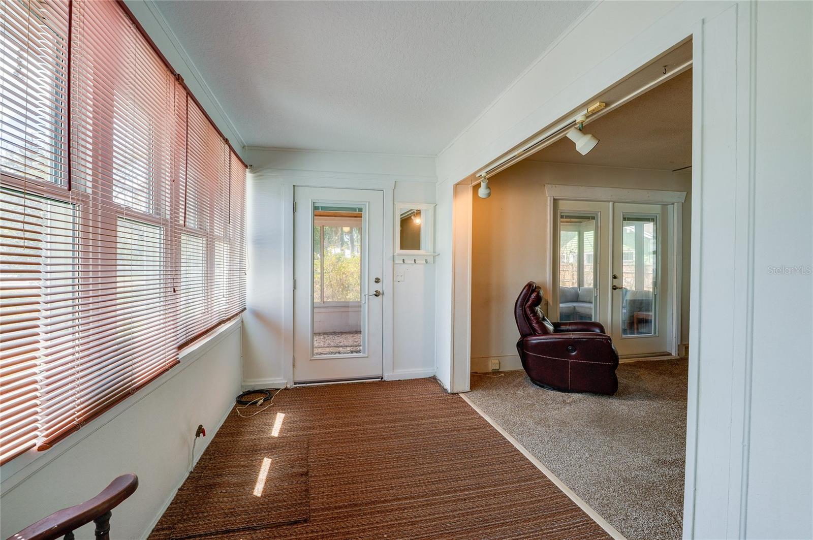 Image 4 of 40 For 715 Neal Street